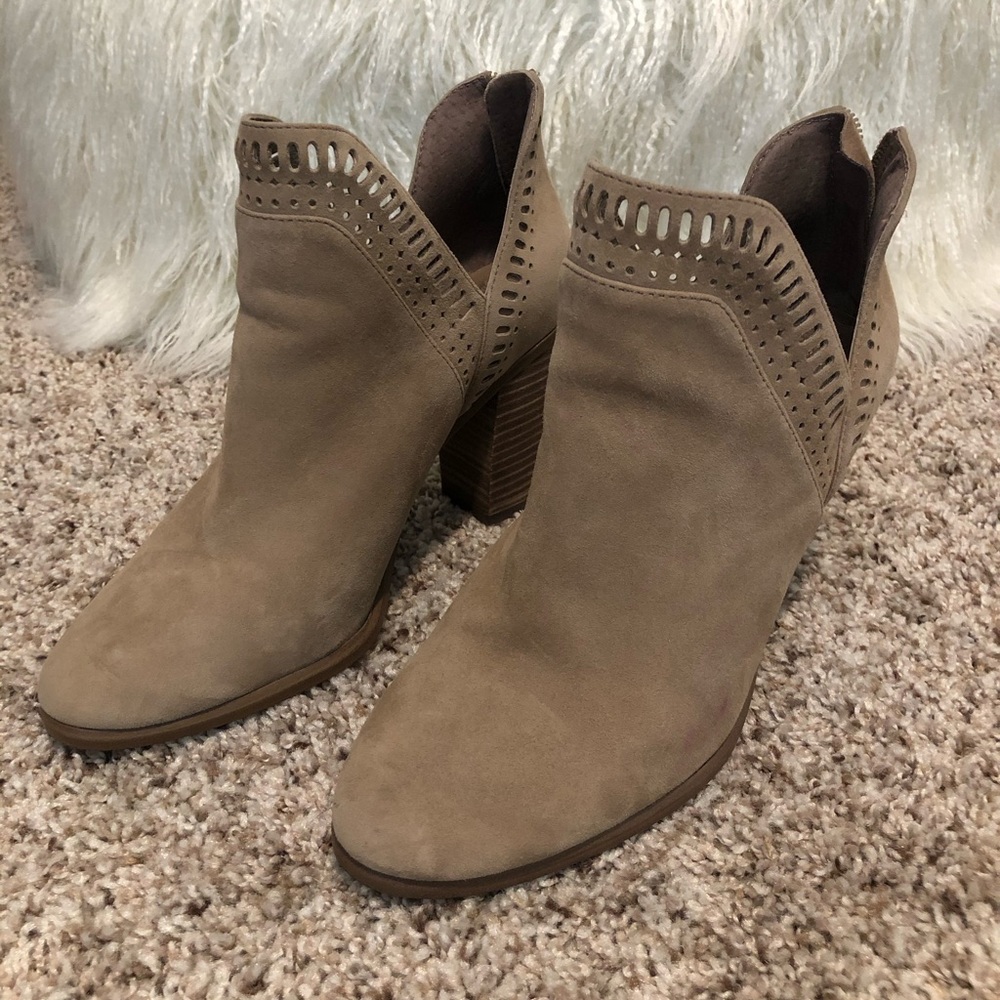 Fileana Split Shaft Bootie